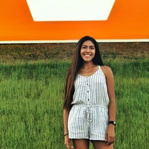 Meet your Posher, Alyssa